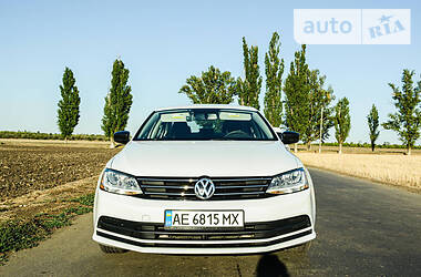 Седан Volkswagen Jetta 2015 в Покровском