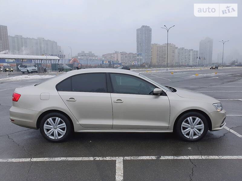 Седан Volkswagen Jetta 2014 в Киеве