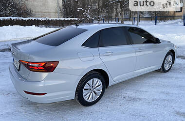 Седан Volkswagen Jetta 2018 в Кропивницком