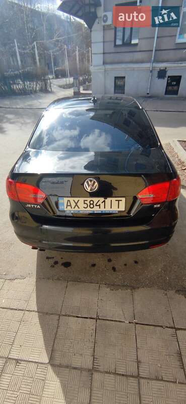 Седан Volkswagen Jetta 2014 в Харькове