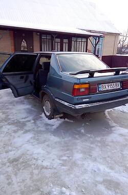 Седан Volkswagen Jetta 1987 в Полонном