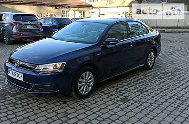 Седан Volkswagen Jetta 2014 в Ивано-Франковске