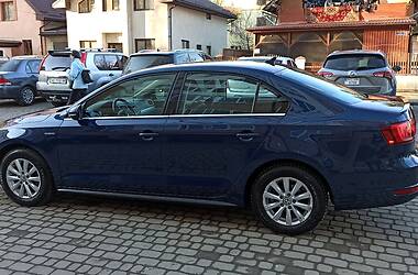 Седан Volkswagen Jetta 2014 в Ивано-Франковске