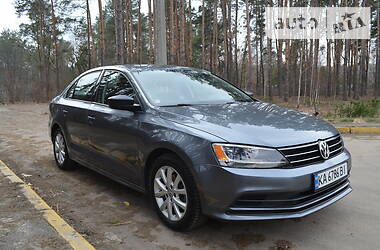 Седан Volkswagen Jetta 2015 в Ирпене