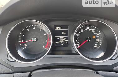 Седан Volkswagen Jetta 2016 в Житомирі