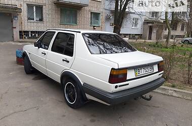 Седан Volkswagen Jetta 1987 в Новой Каховке