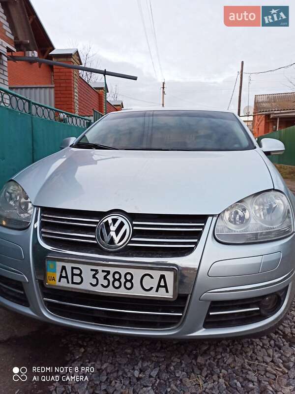 Седан Volkswagen Jetta 2007 в Хмільнику