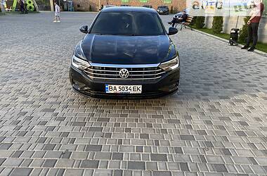 Седан Volkswagen Jetta 2019 в Кропивницькому