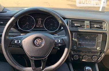 Седан Volkswagen Jetta 2016 в Кривом Роге