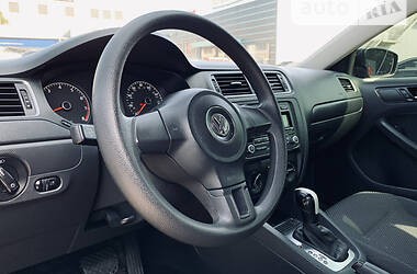 Седан Volkswagen Jetta 2014 в Одесі