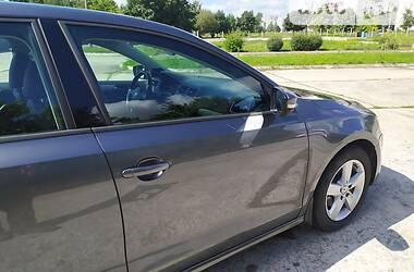 Седан Volkswagen Jetta 2012 в 