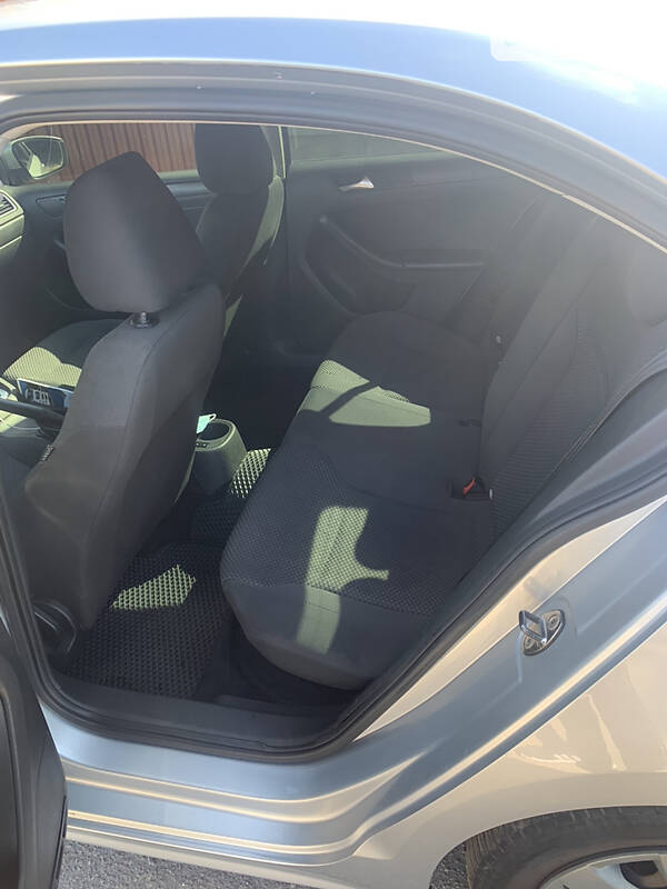 Седан Volkswagen Jetta 2013 в Броварах