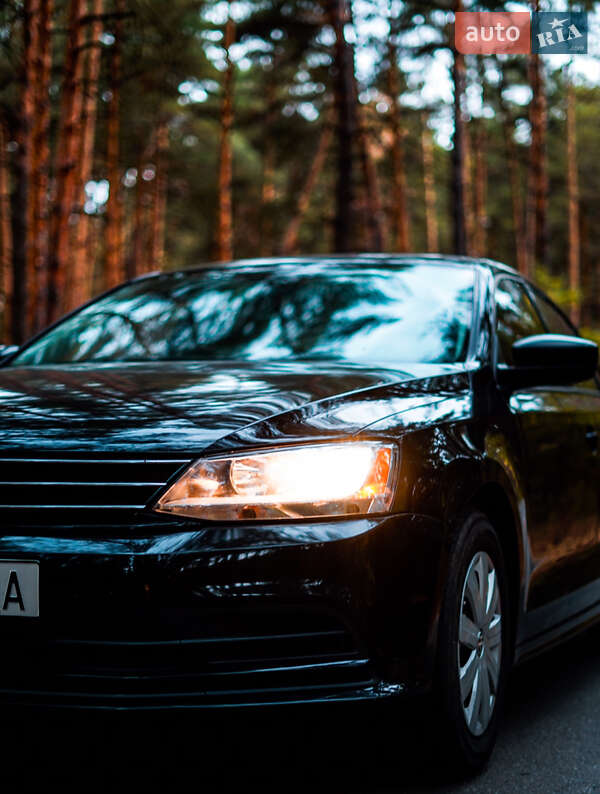 Volkswagen Jetta 2015