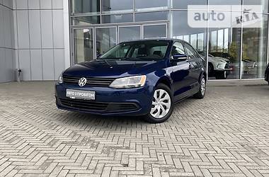 Volkswagen Jetta 2014