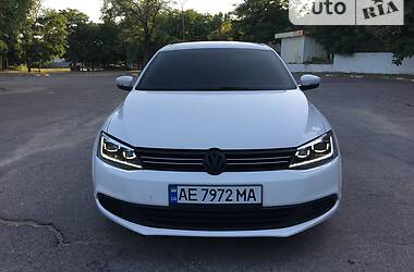 Седан Volkswagen Jetta 2013 в Нікополі