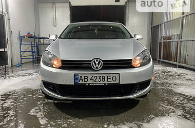 Універсал Volkswagen Jetta 2012 в Вінниці