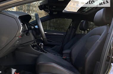 Седан Volkswagen Jetta 2019 в Херсоні