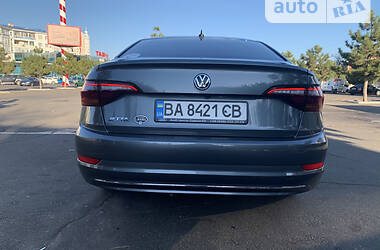 Седан Volkswagen Jetta 2018 в Одесі