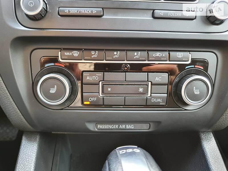 Седан Volkswagen Jetta 2011 в Києві