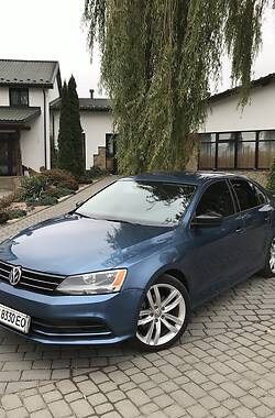 Седан Volkswagen Jetta 2015 в Львові