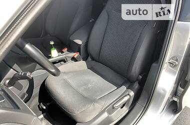 Седан Volkswagen Jetta 2012 в 