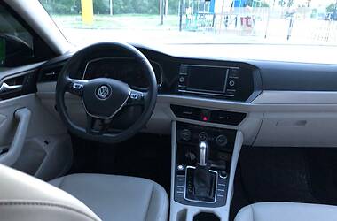 Седан Volkswagen Jetta 2019 в Сумах