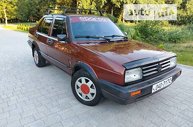 Седан Volkswagen Jetta 1985 в Львові