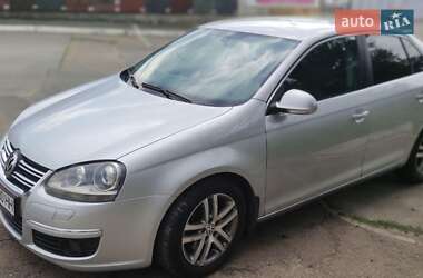 Седан Volkswagen Jetta 2009 в Киеве