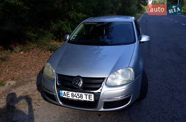 Седан Volkswagen Jetta 2005 в Каменском