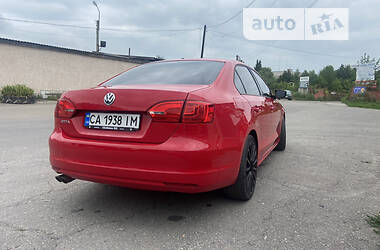 Седан Volkswagen Jetta 2013 в Умани