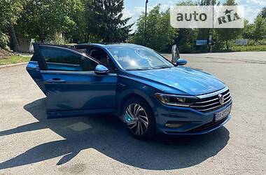 Седан Volkswagen Jetta 2019 в Хмельницком