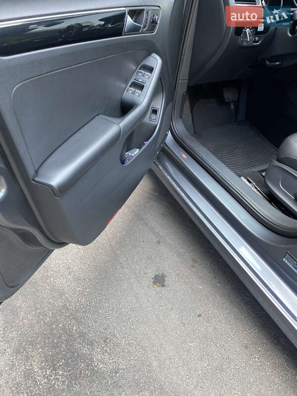 Седан Volkswagen Jetta 2014 в Чернігові фото 20 Седан Volkswagen Jetta 2014 в Чернігові