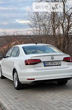 Седан Volkswagen Jetta 2016 в Первомайську