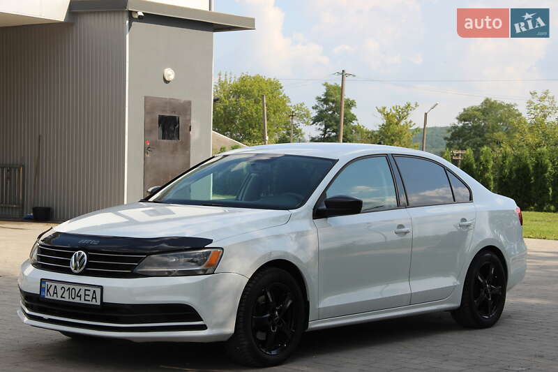 Седан Volkswagen Jetta 2015 в Бучачі