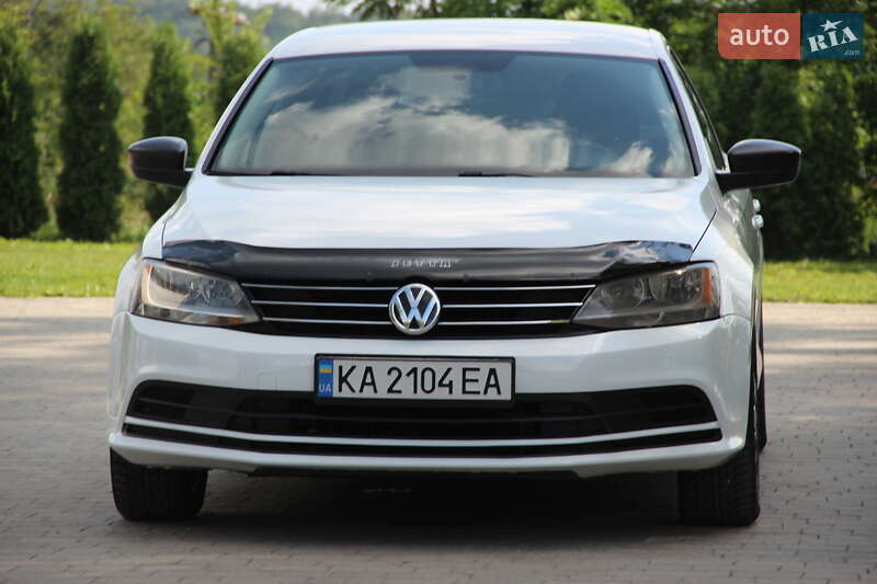Седан Volkswagen Jetta 2015 в Бучачі
