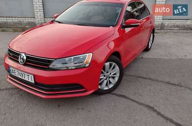 Седан Volkswagen Jetta 2015 в 