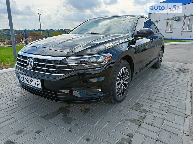 Седан Volkswagen Jetta 2019 в Харькове