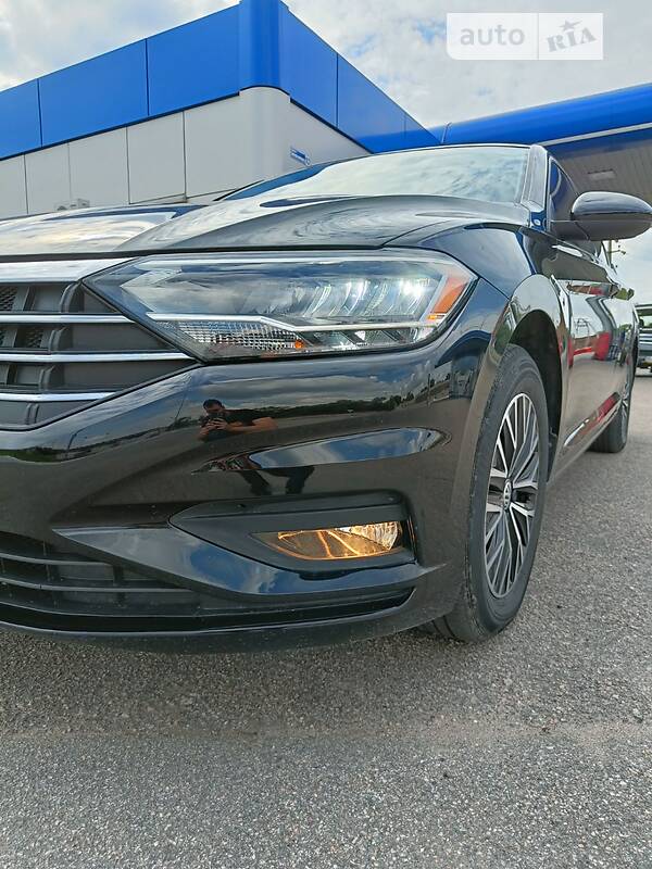 Седан Volkswagen Jetta 2019 в Харькове
