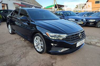 Седан Volkswagen Jetta 2018 в Чернигове