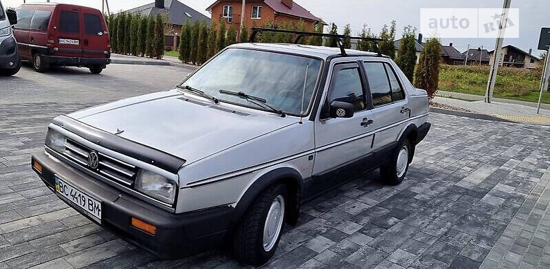 Седан Volkswagen Jetta 1988 в Луцке