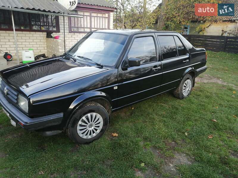 Седан Volkswagen Jetta 1988 в Шацке