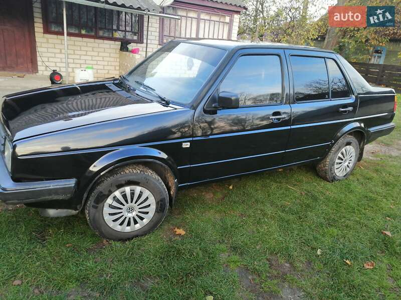 Седан Volkswagen Jetta 1988 в Шацке