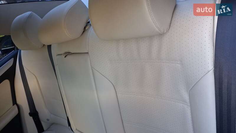 Седан Volkswagen Jetta 2012 в Харкові