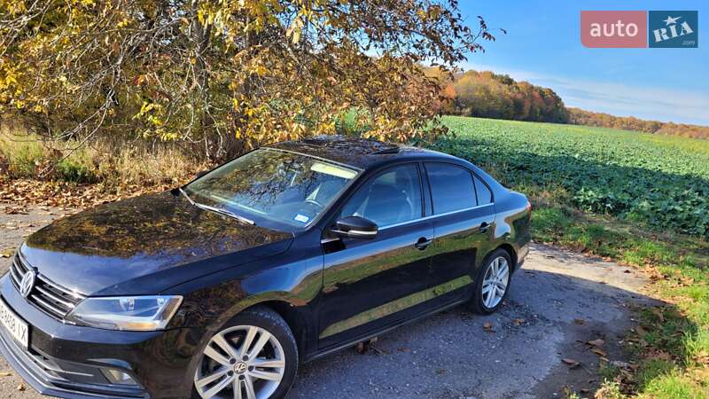 Седан Volkswagen Jetta 2015 в Виннице
