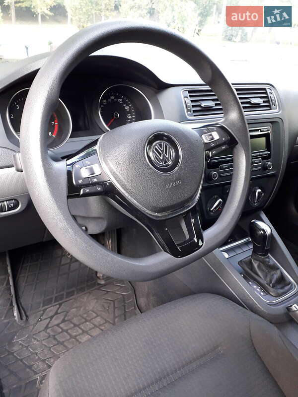 Седан Volkswagen Jetta 2014 в Києві