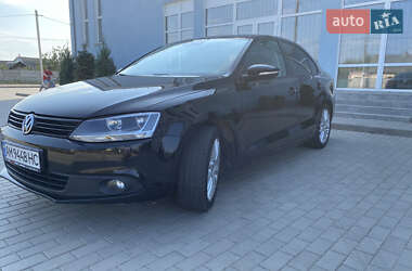 Volkswagen Jetta 2012