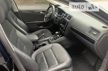 Седан Volkswagen Jetta 2014 в Кривом Роге