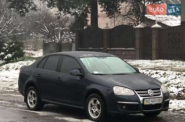 Седан Volkswagen Jetta 2007 в Хусті