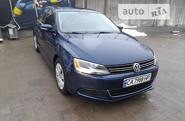 Седан Volkswagen Jetta 2012 в Умани