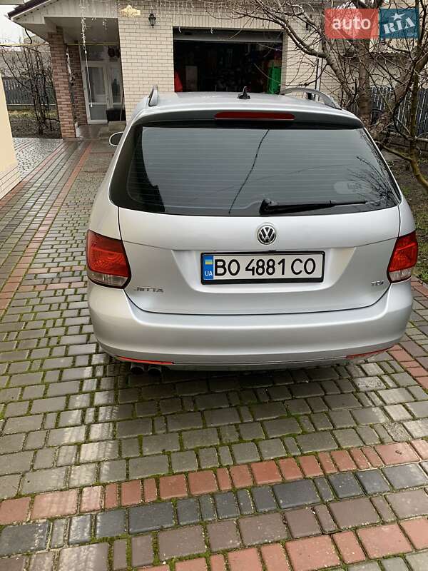 Универсал Volkswagen Jetta 2013 в Тернополе фото 2 Универсал Volkswagen Jetta 2013 в Тернополе